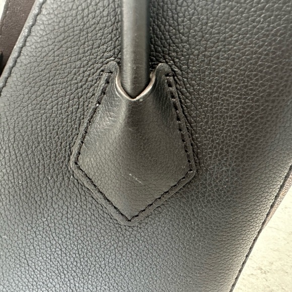 Authentic Retired Louis Vuitton Kimono PM - Picture 4 of 16